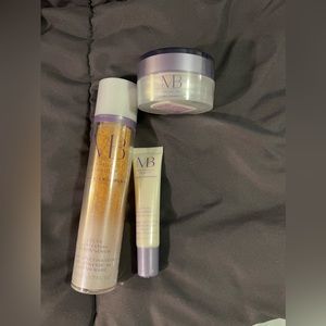 Meaningful beauty by Cindy Crawford set